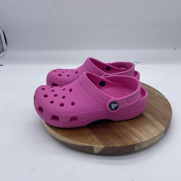 Crocs Classic Clogs Girls J1 Pink Sandals Slip On Water Comfort Youth Shoes - Picture 9 of 10